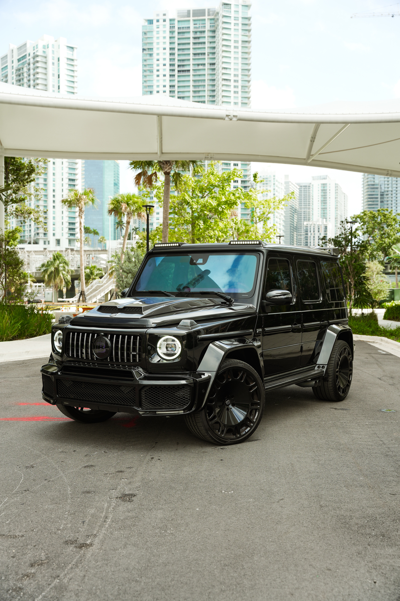 Mercedes Benz G63 Brabus Black - Image 1