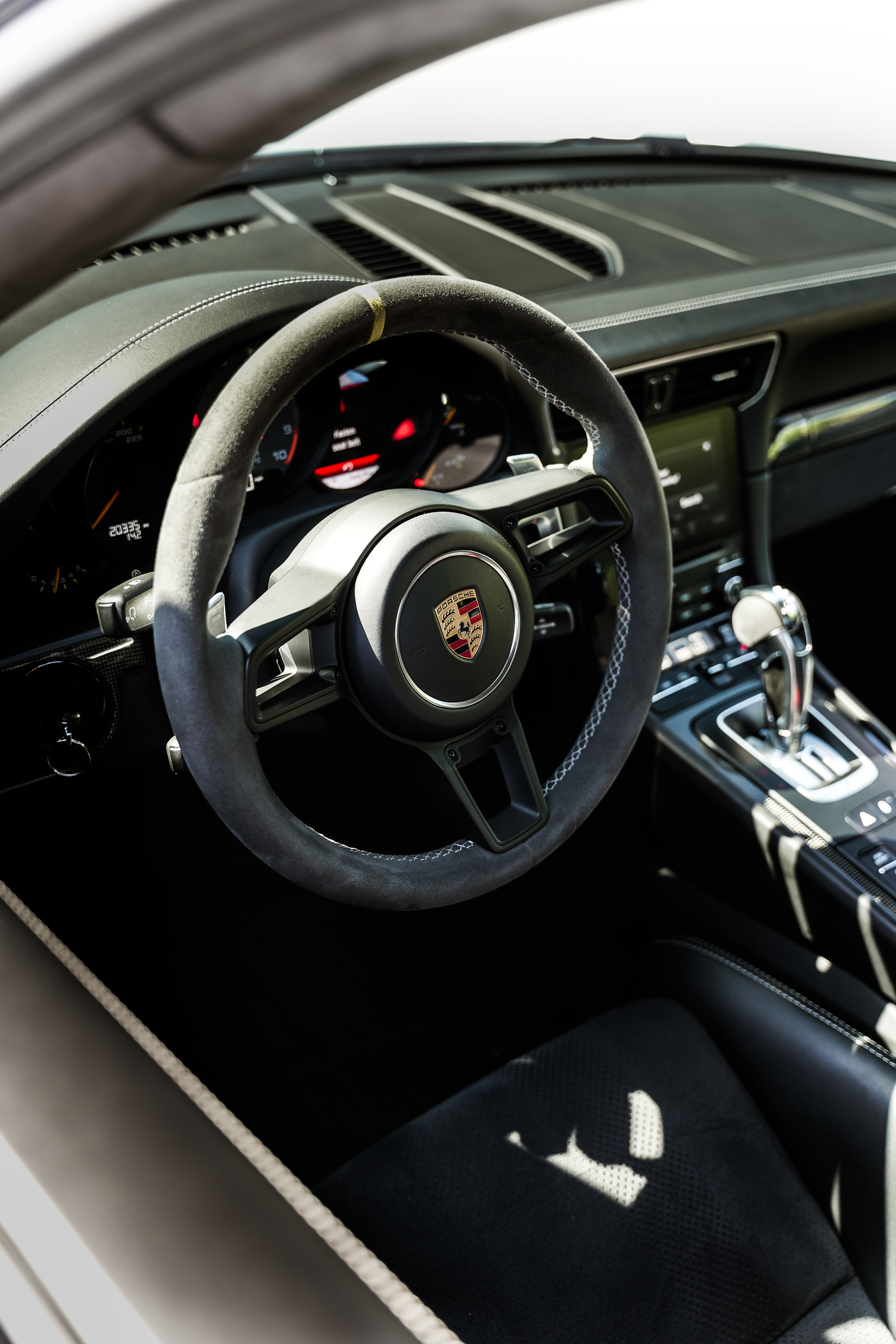 Porsche GT3RS Gray - Image 2